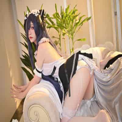 浅仓yokoo - 碧蓝航线 奥古斯特女仆（高清完整）